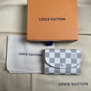 Louis Vuitton Rosalie Coin Purse in Damier Azur with rose ballerine interior